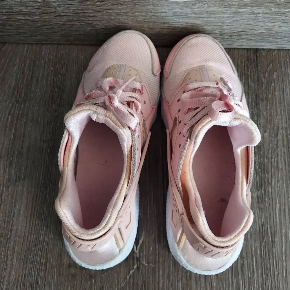 NIKE HUARACHE RUN SE GS PRISM PINK 904538-600 SIZE 4.5 YOUTH GIRL CASUAL RUNNING